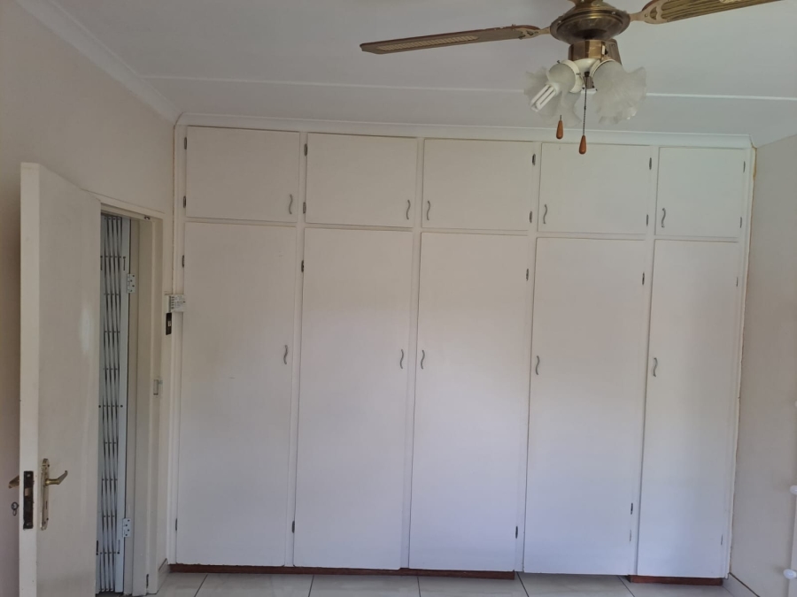 3 Bedroom Property for Sale in Nahoon Valley Park Eastern Cape